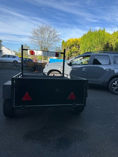car trailer  5 x 4