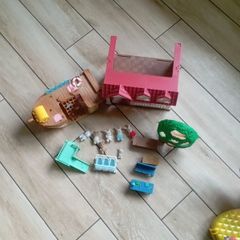 Sylvanian family and Polly pockets