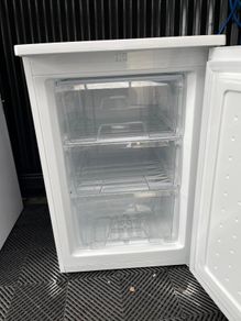 Upright Freezer  Very Good Condition Premium Dutch Brand Inventum