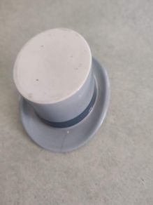 Lincoln Bennett & co ceramic advertising top hat, Burlington...