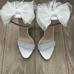 White Wedding Shoes size 5/38