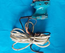 Makita Finishing Sander 200W - BO4555 in very good condition