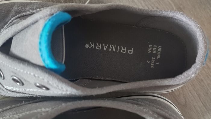 Trainers UK size 1 like new