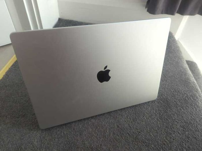 Macbook Pro 16" 2023 M2 Max