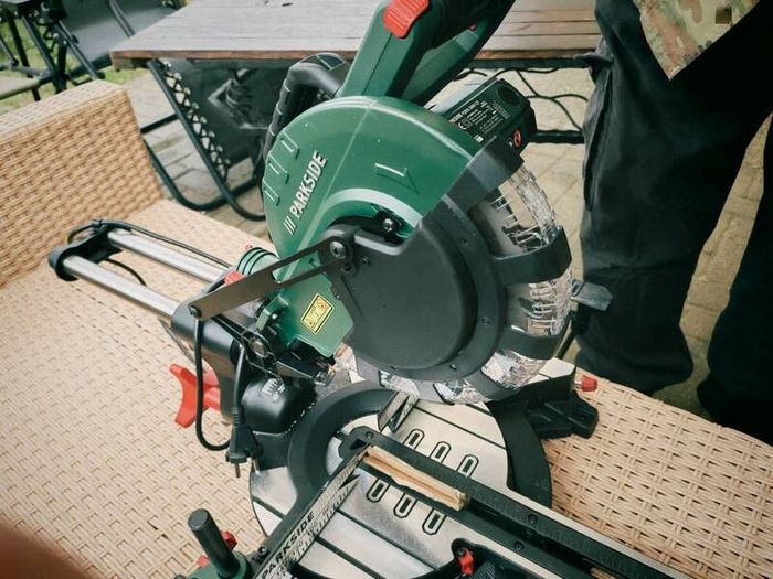Mitre saw