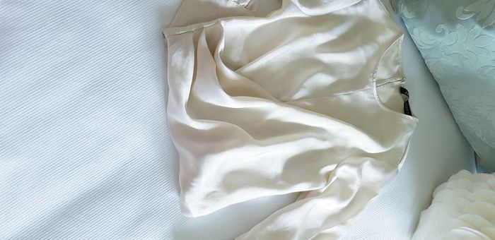 Zara Long Sleeve Cream Top - Small