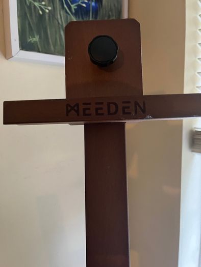 Meeden Adjustable dark wooden art easel