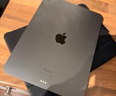 iPad Air M1 10.9"