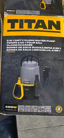 Submersible pump
