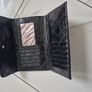 Guess woman's wallet Image 2