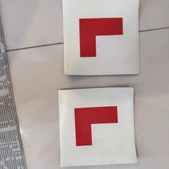Magnetic L plates
