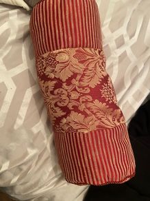 Royal pillowsham