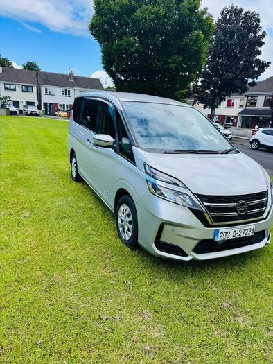 Nissan Serena 2020 Automatic petrol Hybrid 8 Seate