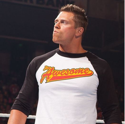 WWE The Miz "I'm Awesome" Retro Raglan T-Shirt in Size XXXL (Brand New Unopened)