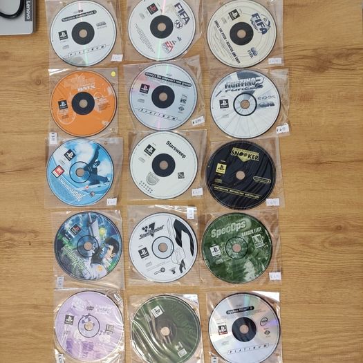 70x Playstation 1 games
