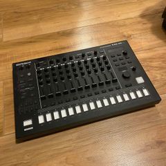Roland TR-8S