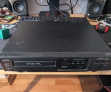 Sanyo retro CD player (CP59)
