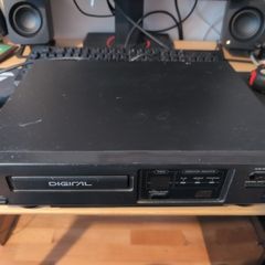 Sanyo retro CD player (CP59)