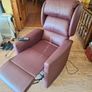 electric riser recliner armchair Image 3
