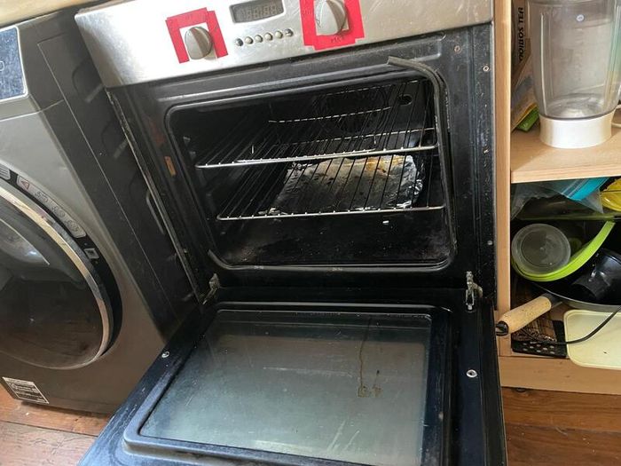 Electric Oven