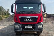 Man - 8 Wheeler Tipper - Auto- Year 2015