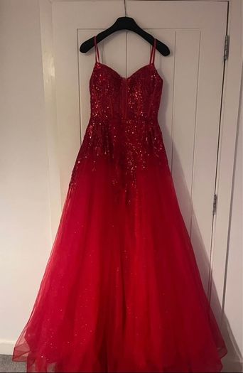 Red Dress princess style