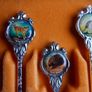 Vintage - Set Of Six Silver Plated Souvenir Spoons In Case Perth WA Image 8