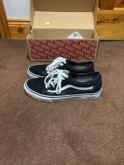 Vans off the wall shoes