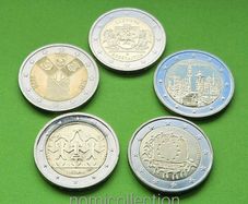 Commemorative Uncirculated 5 x 2 Euro coins.