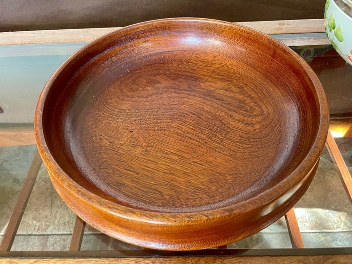 Magnificent Vintage Wide Wooden Turned Shallow Fruit Salad Bowl 1950s 1960s