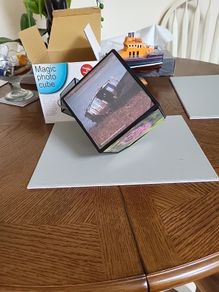 Magic photo cube