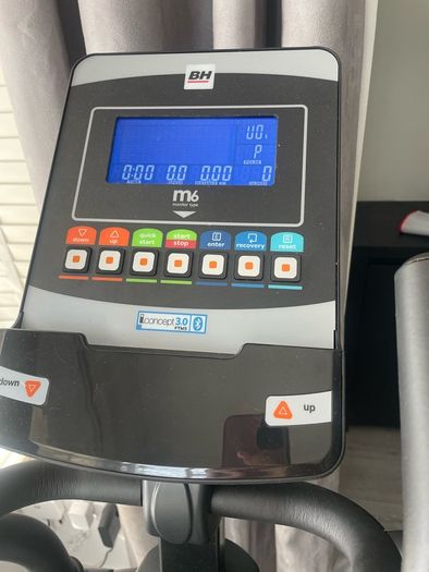 eliptical cross trainer