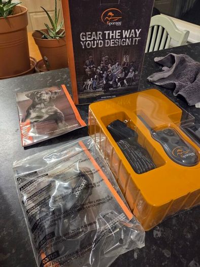 SportDOG FieldTrainer 425XS  Remote Trainer (Brand New/Unused)