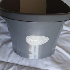 Shnuggle baby bath tub