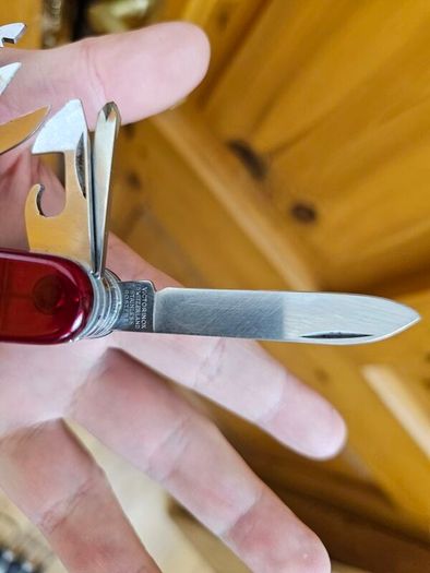 Vintage 1980s Victorinox Champion Discontinued Collectable Swiss Army Knife 91mm