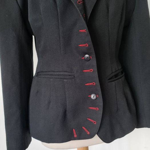 Vintage 1980s avant garde black blazer 1940s style red buttonholes M 10 12 Made in England for Miss Selfridge