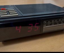 vintage clock radio