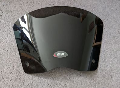 givi screen tinted smokey