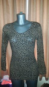 Leopard print long sleeve stretchy top size UK12 EU40 Perfect condition Postage included