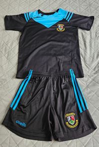 St.Finians CC uniform
