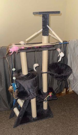 Cat tree