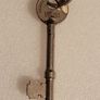 Union keys and basta and cara. yale Image 6