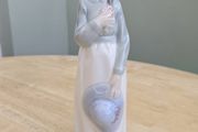 Nao By Lladro Figurine