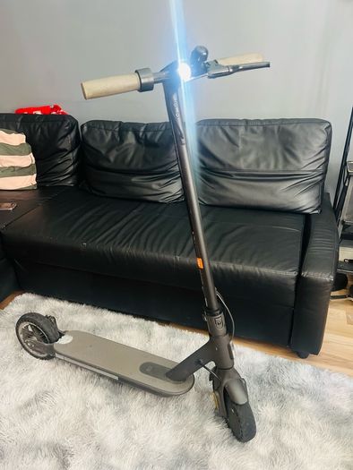 electric scooter