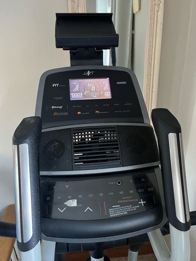 Cross Trainer
