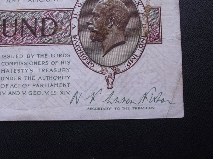 Great Britain. One Pound Nd (1923)