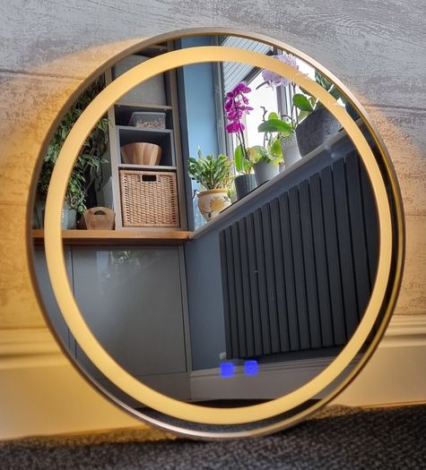 LED Bathroom Mirror Antifog Demister Round 60cm