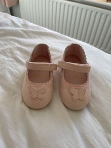 Monsoon baby pink shoes size 4