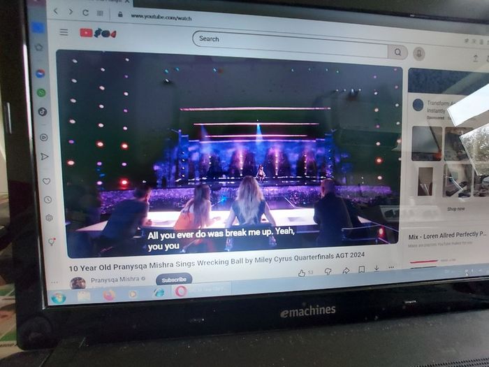 emachines E732 Series 15. inch Laptop, Model ZRDB, Intel Pentium CPU P6200, 2.13GHz, 3GB Ram, 218GB SSD, Windows 7, 64bit, Firefox, Opera, Chrome and VLC