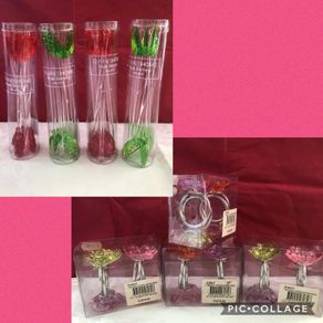 Partyware, napkin rings & cocktail stirrers